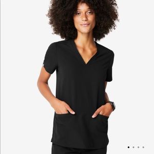 FIGS Casmara scrub top